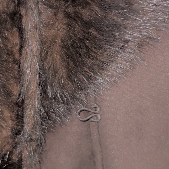 Bagatelle Women’s Brown Faux suede coat. - Picture 4 of 5